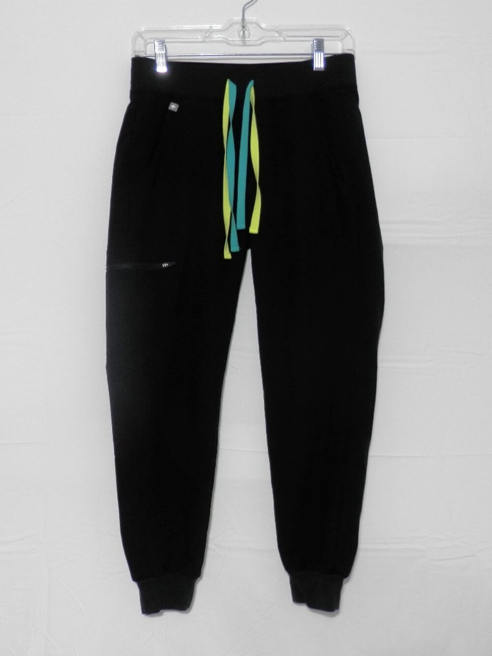 FIGS Women's Black Zamora Jogger Scrub Pants, Size XS